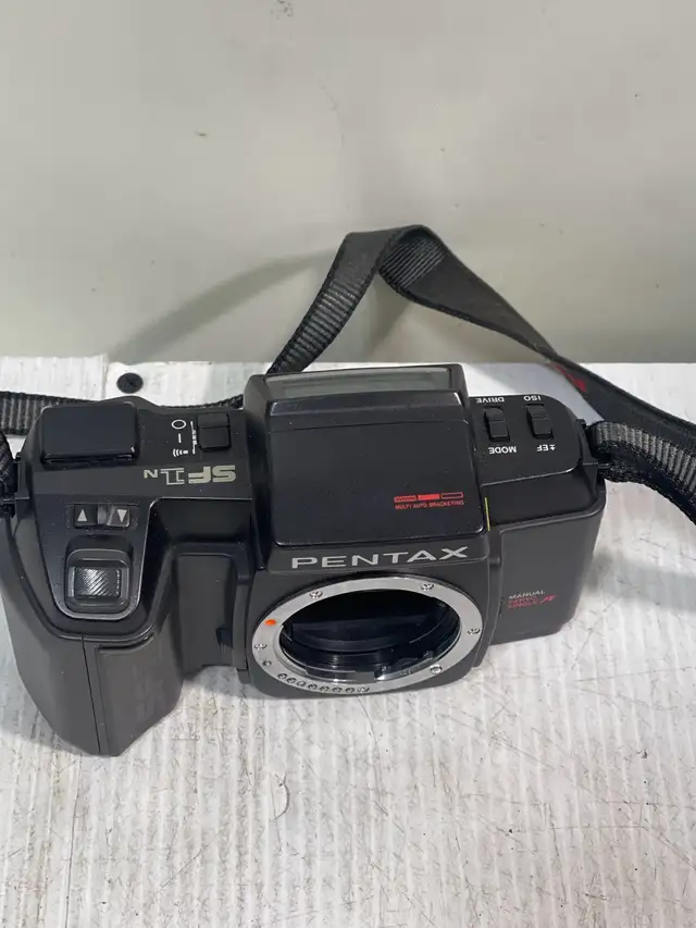 Pentax SF1n Camera - Photo 9