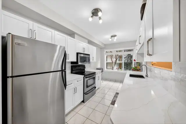 Coming Soon - 216-50 Songhees Rd - Photo 3