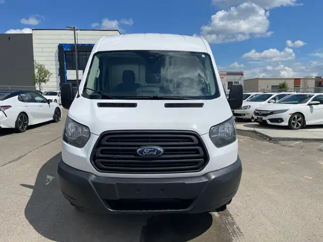 2016 Ford Transit Cargo Van T-250 V6 : No Reported Accidents - Photo 2