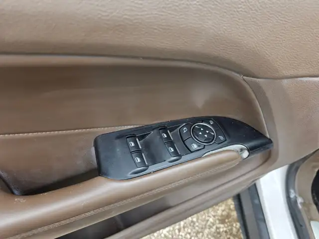 2015 Lincoln MKC AWD 4dr - Photo 18