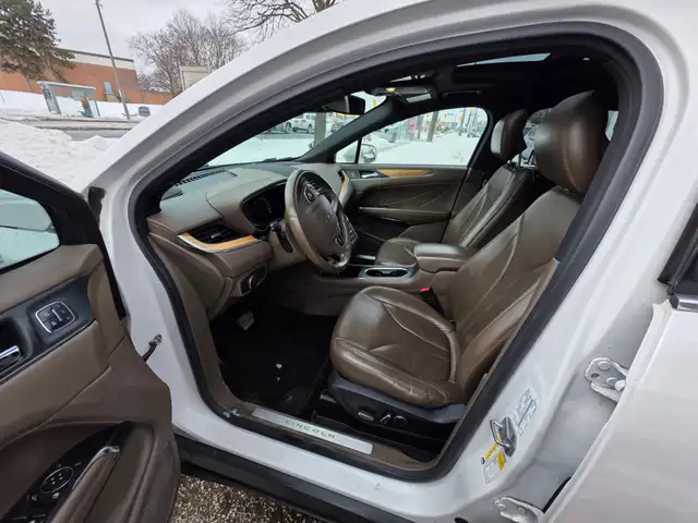 2015 Lincoln MKC AWD 4dr - Photo 20