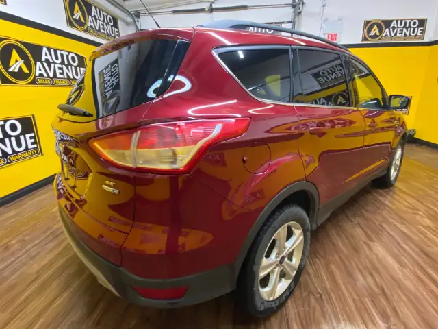 2016 Ford Escape SE - HEATED SEATS, BLUETOOTH, CRUISE CONTROL - Photo 5