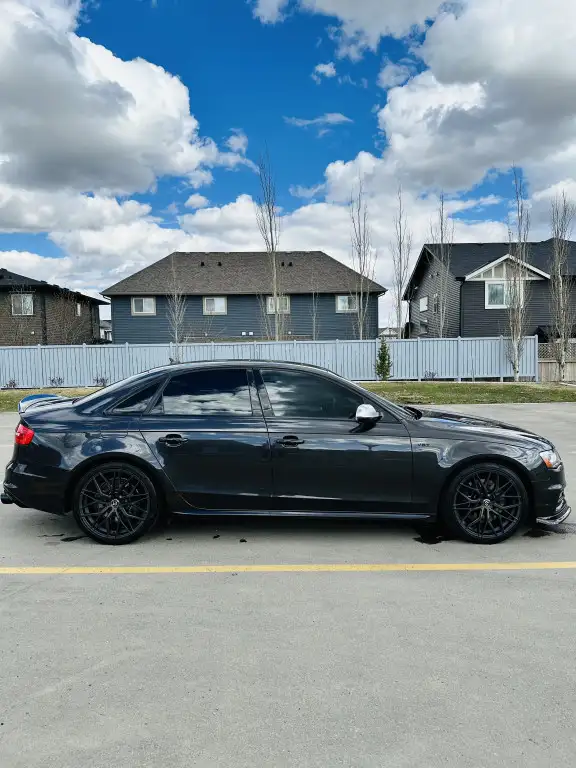 2012 Audi S4 TECHNIK S-LINE V6T QUATTRO AWD/NAVI/B-CAM/SUNROOF/L - Photo 6