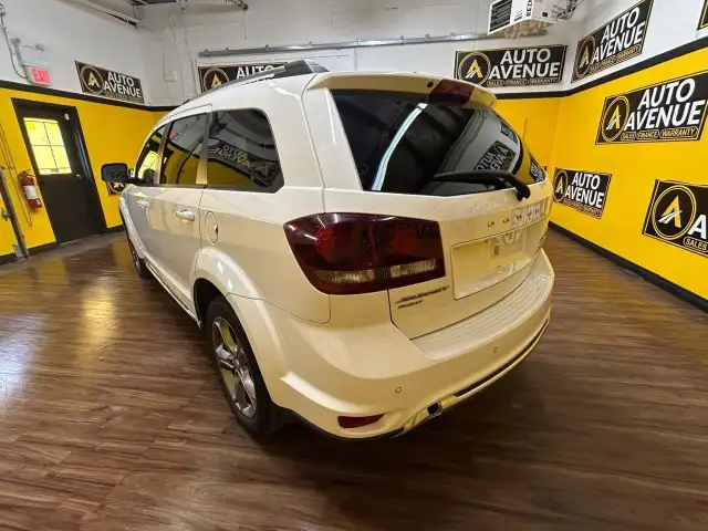 2016 Dodge Journey Crossroad - BLUETOOTH, HEATED SEATS, POWER ST - Photo 3