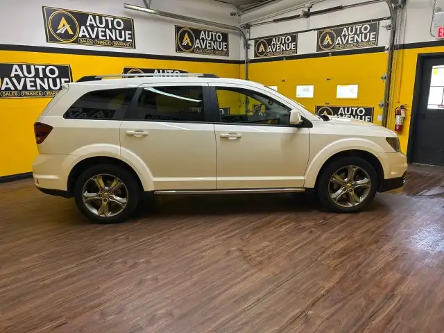 2016 Dodge Journey Crossroad - BLUETOOTH, HEATED SEATS, POWER ST - Photo 8