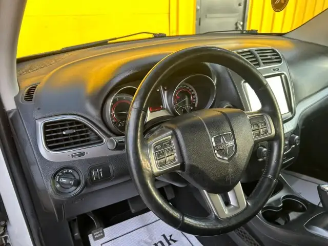 2016 Dodge Journey Crossroad - BLUETOOTH, HEATED SEATS, POWER ST - Photo 15