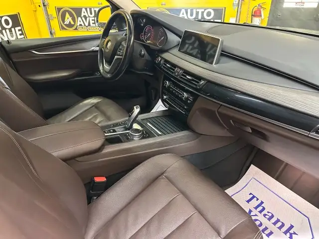 2015 BMW X5 xDrive35i - 7 SEATS! PANORAMA ROOF! LOW MILEAGE! - Photo 15