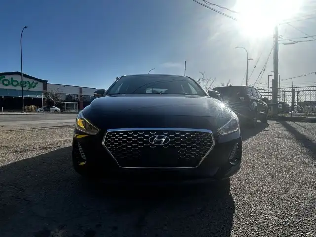 2018 Hyundai Elantra GT GL - APPLE CARPLAY,ANDROID AUTO, HEATED - Photo 8