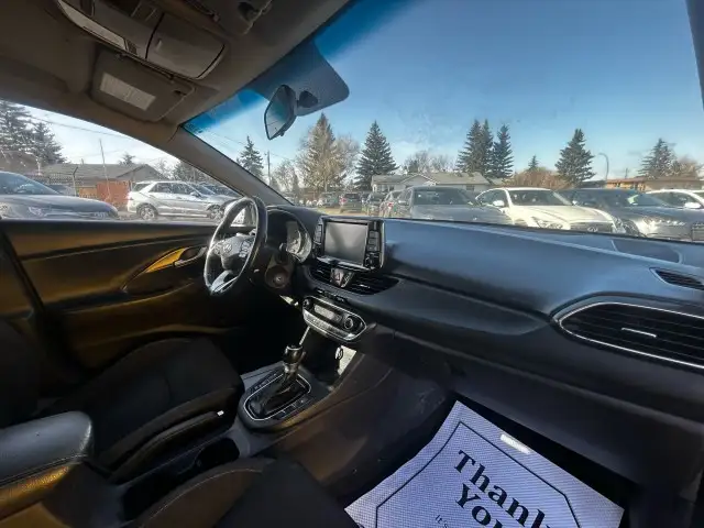 2018 Hyundai Elantra GT GL - APPLE CARPLAY,ANDROID AUTO, HEATED - Photo 12