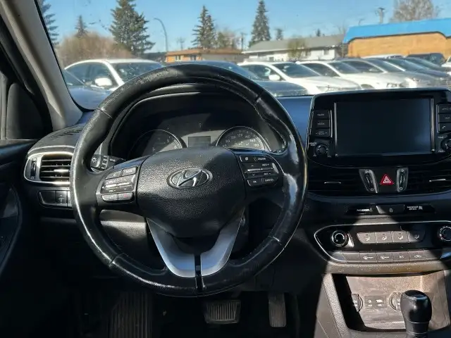 2018 Hyundai Elantra GT GL - APPLE CARPLAY,ANDROID AUTO, HEATED - Photo 13
