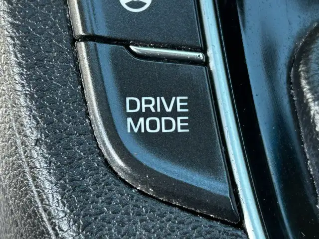 2018 Hyundai Elantra GT GL - APPLE CARPLAY,ANDROID AUTO, HEATED - Photo 17