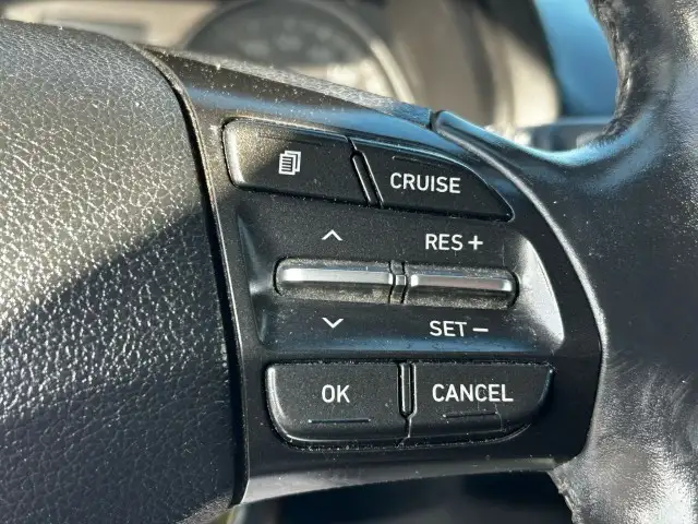 2018 Hyundai Elantra GT GL - APPLE CARPLAY,ANDROID AUTO, HEATED - Photo 18