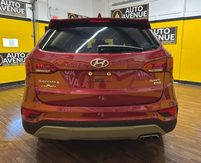 2018 Hyundai Santa Fe Sport SE - SUNROOF! LEATHER! BACKUP CAMERA - Photo 4