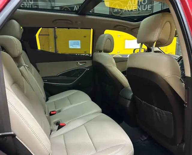 2018 Hyundai Santa Fe Sport SE - SUNROOF! LEATHER! BACKUP CAMERA - Photo 13