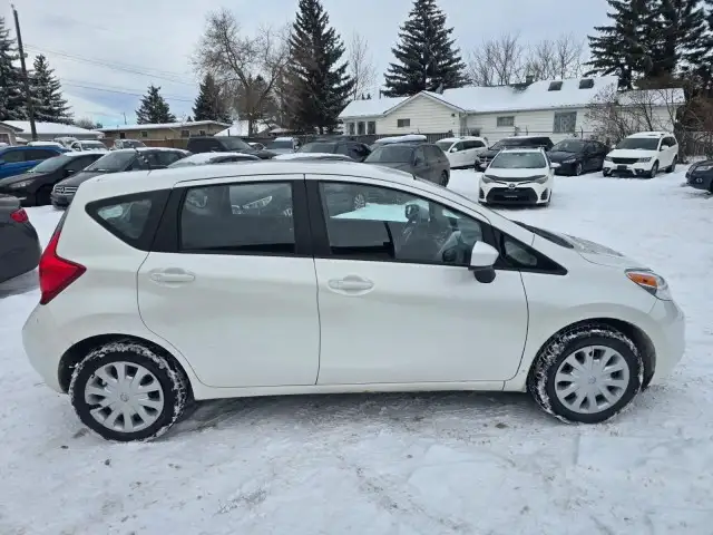 2015 Nissan Versa Note SV - BACKUP CAM! VERY LOW MILEAGE! - Photo 6