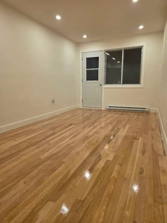 5 1/2 bien eclaire metro fabre pres de tous les services - Photo 6