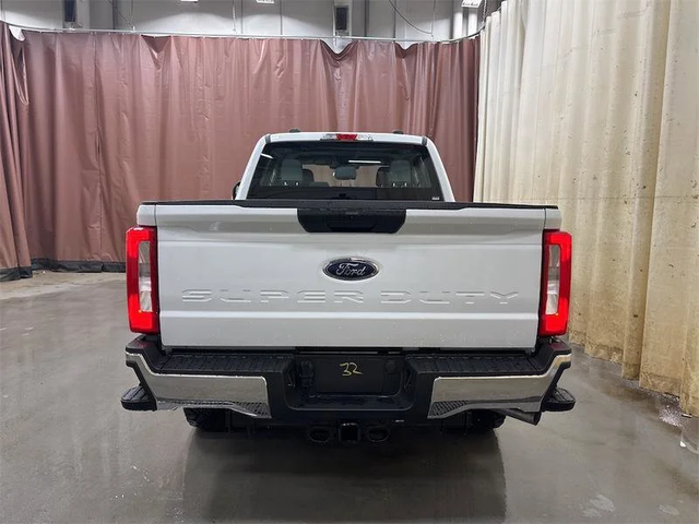 2025 FORD Super Duty F-250 SRW . - Photo 5