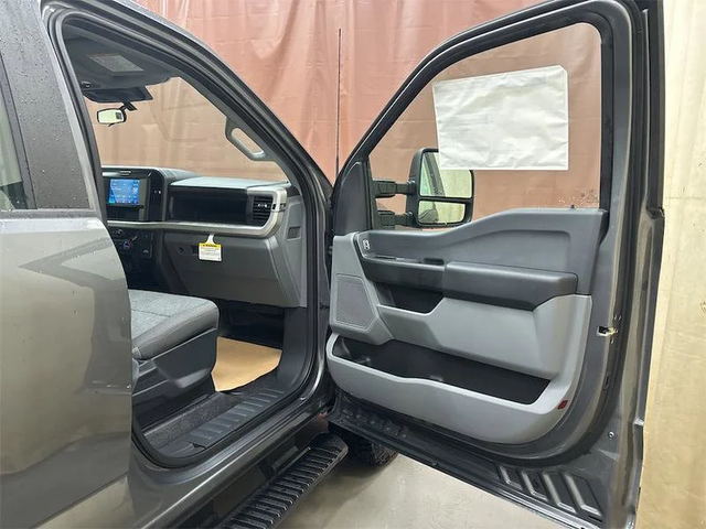 2025 FORD Super Duty F-250 SRW na - Photo 15