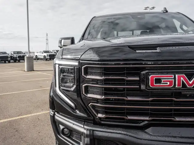 2026 GMC Sierra 1500 AT4X - Photo 11