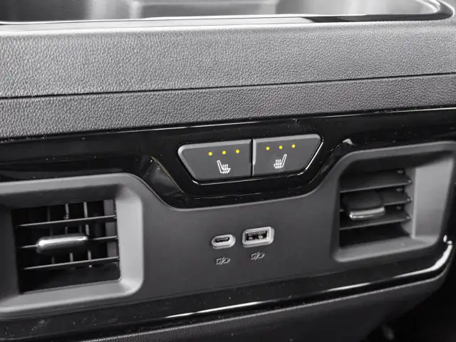 2026 GMC Sierra 1500 AT4X - Photo 35