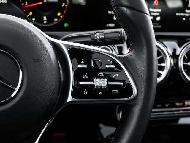 2020 Mercedes-Benz CLA-Class 250|AMG|NIGHT|TECH PKG|HUD|BURMESTE - Photo 15