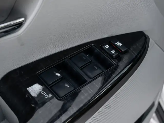 2013 Toyota Venza AWD|PANOROOF|LEATHER|BACKUP|HEATED SEATS|LOADE - Photo 13