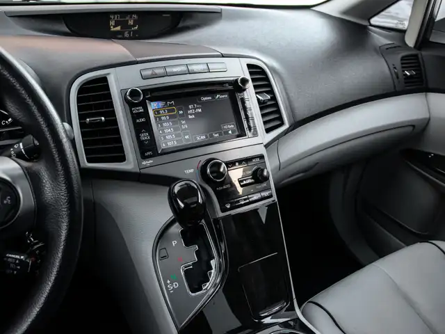 2013 Toyota Venza AWD|PANOROOF|LEATHER|BACKUP|HEATED SEATS|LOADE - Photo 17