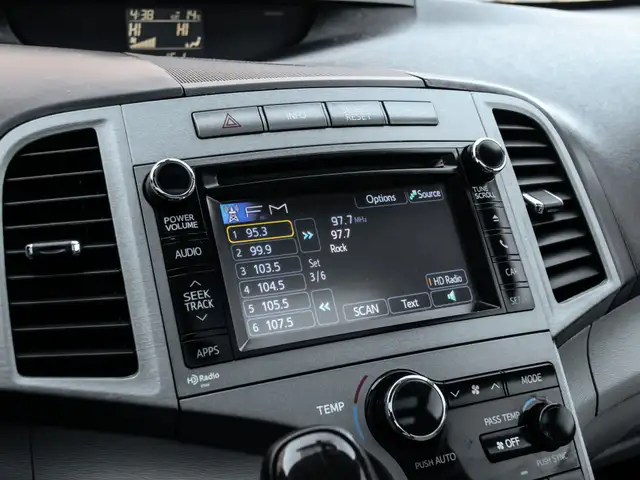 2013 Toyota Venza AWD|PANOROOF|LEATHER|BACKUP|HEATED SEATS|LOADE - Photo 20