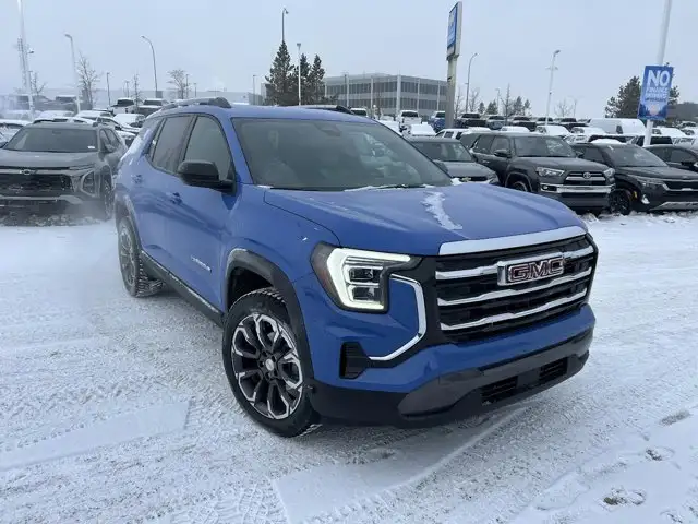 2026 GMC Terrain AWD Elevation 1.5L - Photo 2