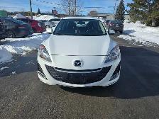 2011 Mazda MAZDA3 GS - Photo 2