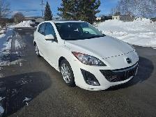 2011 Mazda MAZDA3 GS - Photo 3
