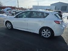 2011 Mazda MAZDA3 GS - Photo 8