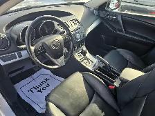 2011 Mazda MAZDA3 GS - Photo 9