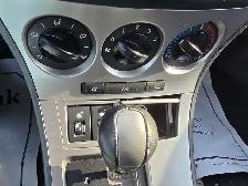 2011 Mazda MAZDA3 GS - Photo 13