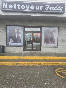 À VENDRE – Nettoyeur établi depuis plus de 30 ans