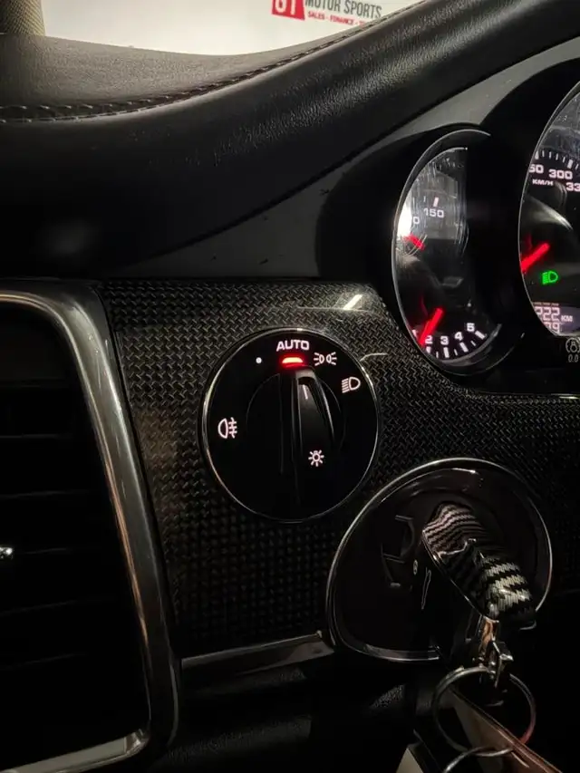 2010 Porsche Panamera 4S | LOW KILOMETRES | NO ACCIDENTS - Photo 13