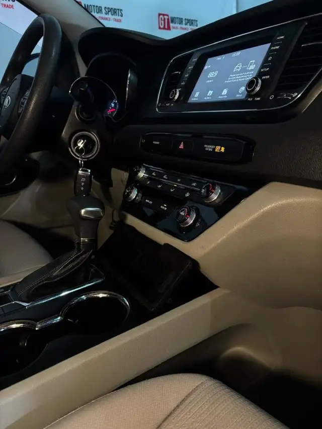 2019 Kia Sedona L | FULLY INSPECTED - Photo 8