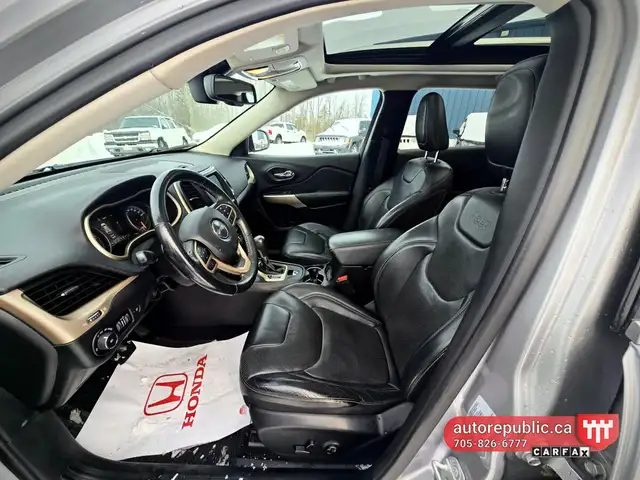 2017 Jeep Cherokee Limited V6 AWD Certified No Accidents Tow Pac - Photo 13