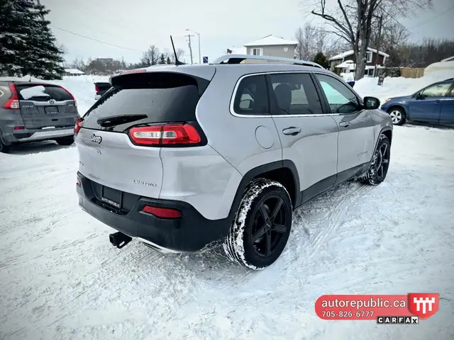 2017 Jeep Cherokee Limited V6 AWD Certified No Accidents Tow Pac - Photo 20