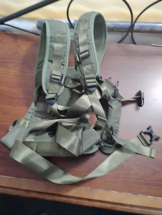 dog carrier/snuggly - Photo 3