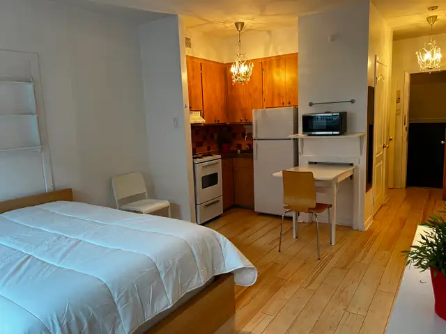 11/2 studio à louer Cote-des-neiges très proche UdeMtl & métros - Photo 5