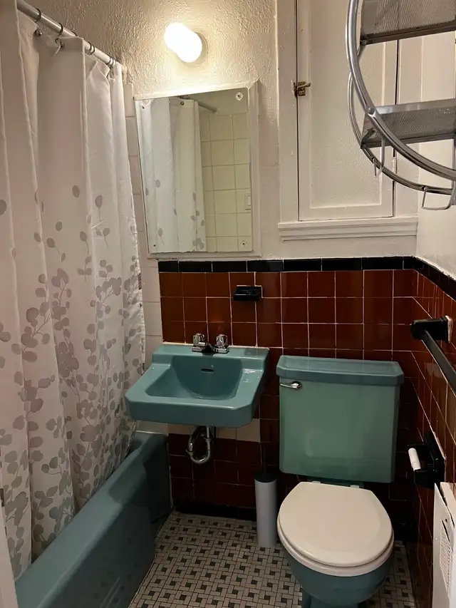 11/2 studio à louer Cote-des-neiges très proche UdeMtl & métros - Photo 6