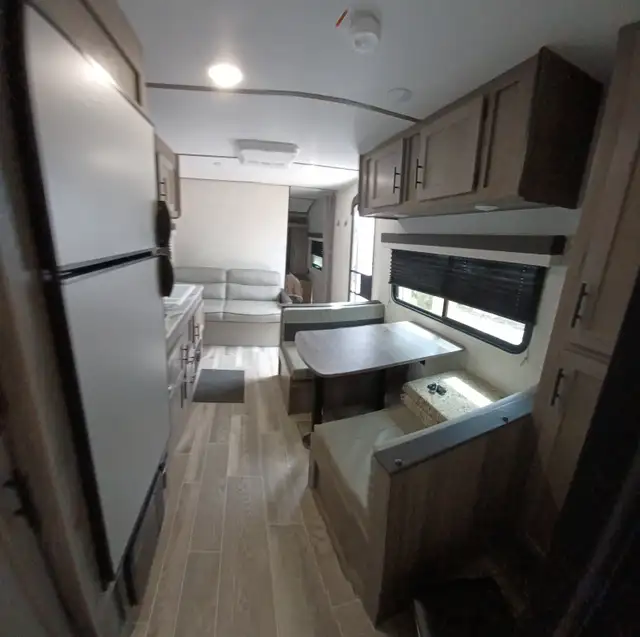 Roulotte Gulfsteam Trailmaster 2022 à vendre - Photo 5