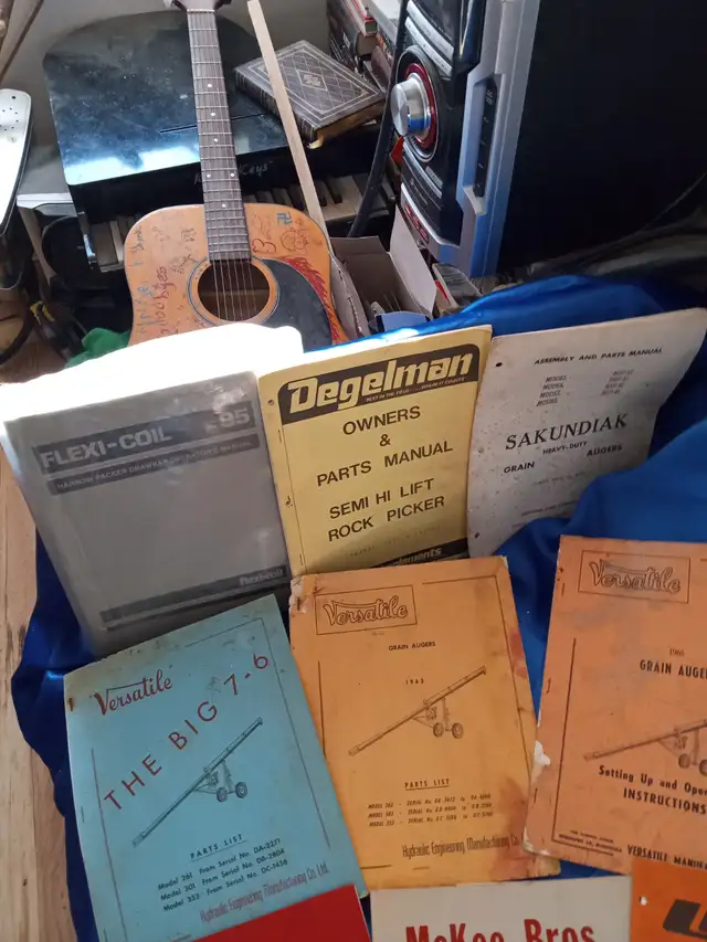 Farm manuals $7 apiece or $250 for all. - Photo 2