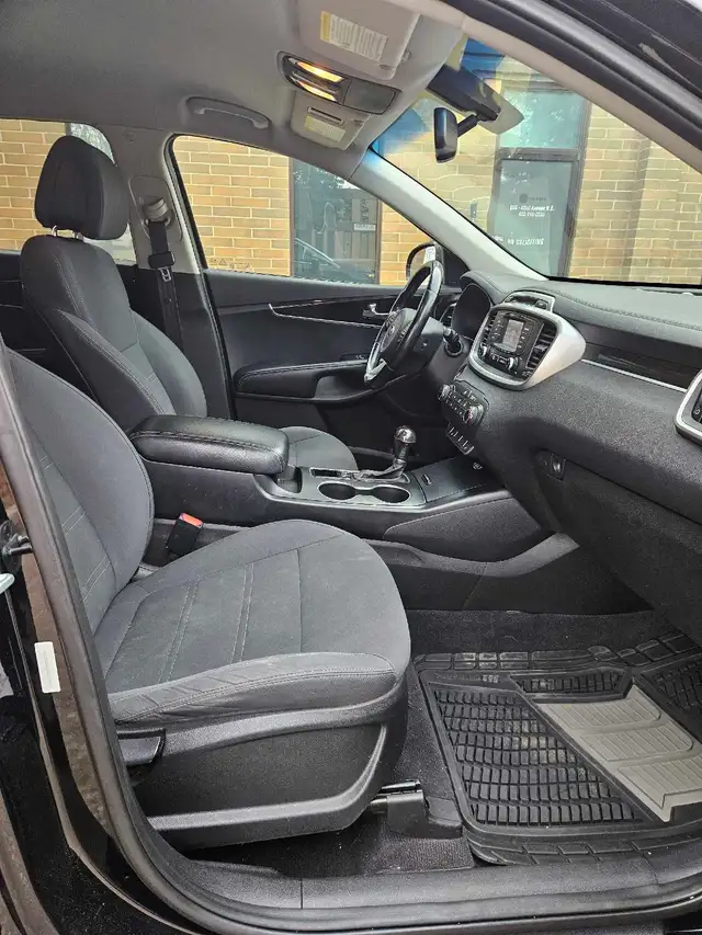 2016 Kia Sorento LX AWD T-GDI 2.0L Turbo - Photo 7