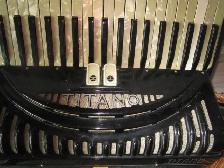 TITANO ACCORDION - Photo 2