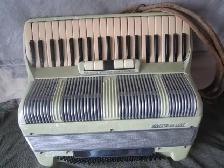 SILVESTRID DE LUXE ACCORDION