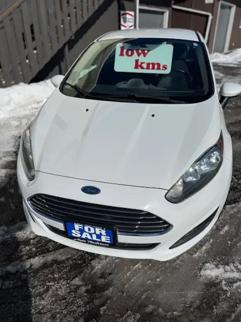 2014 FORD FIESTA SE  WOW ONLY 75,000 KM'S  AUTOMATIC - Photo 2