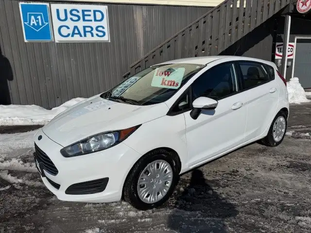 2014 FORD FIESTA SE  WOW ONLY 75,000 KM'S  AUTOMATIC - Photo 4