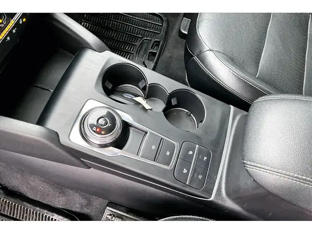 2020 Ford Escape Titanium | Heated Leather | Panoroof | AWD - Photo 14